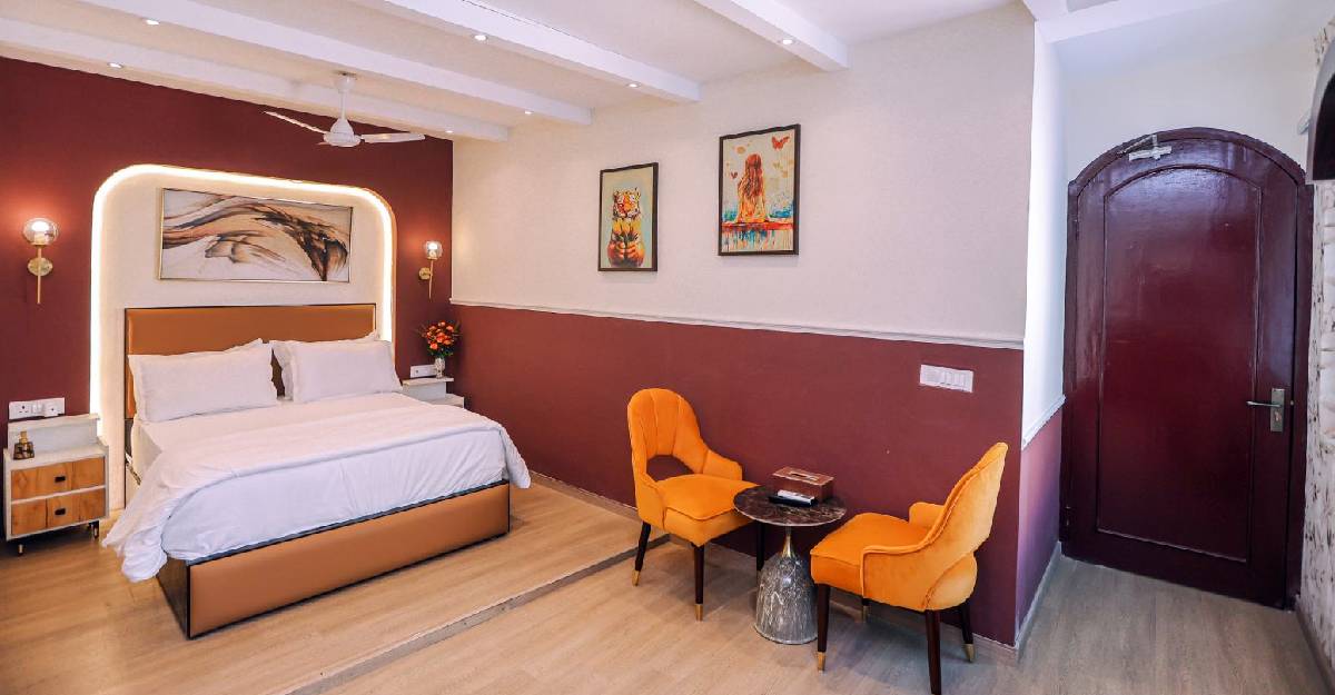Room Brown, a comfortable value-friendly room at Casa Inali